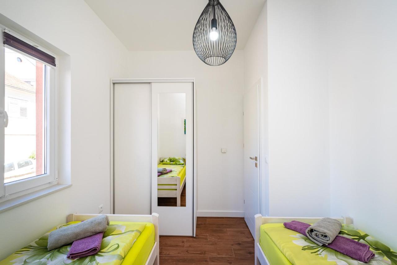 Apartments Junior Задар Екстериор снимка