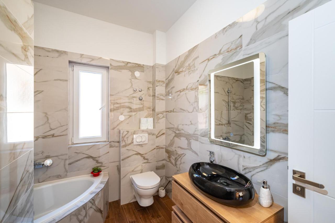 Apartments Junior Задар Екстериор снимка